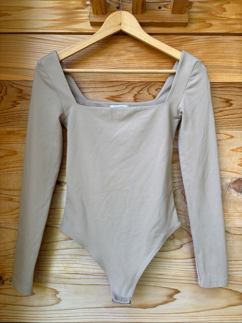 Aritzia Babaton Square Neck Long Sleeve Bodysuit | Small